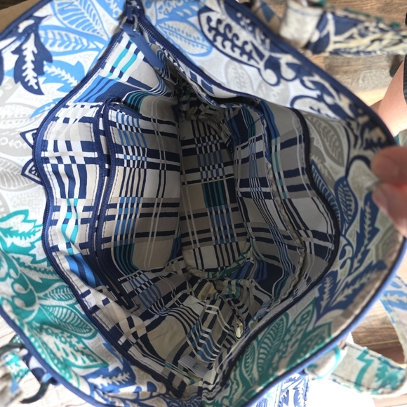 Vera Bradley LOT Santiago Flowers Glenna Satchel Floral with Wallet - Picture 2 of 5